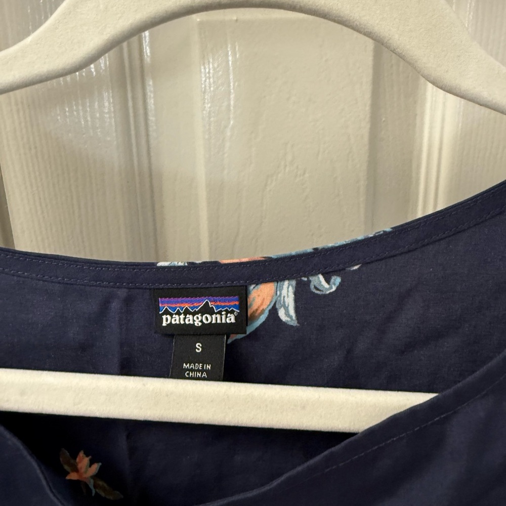 Patagonia Navy Blue Floral June Lake Dress, Size S - Picture 3 of 3